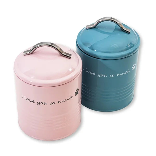 Two pet food containers, one pink and one blue, with 'I love you so much' text on a white background.
