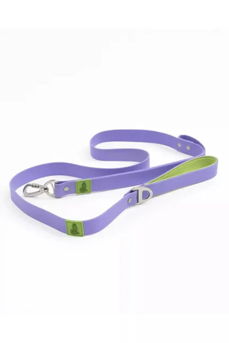 Waterproof Dog Leash in Lavender Garden Design - Aria the Fox