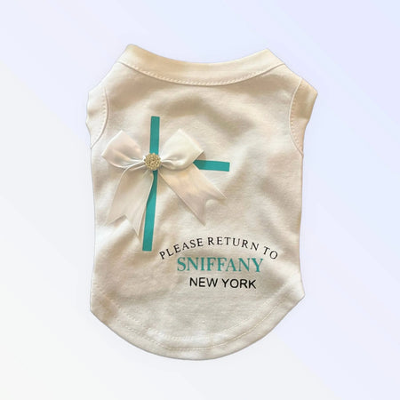 Wrap Me Up in Sniffany Casual Tee - Bark Fifth Avenue