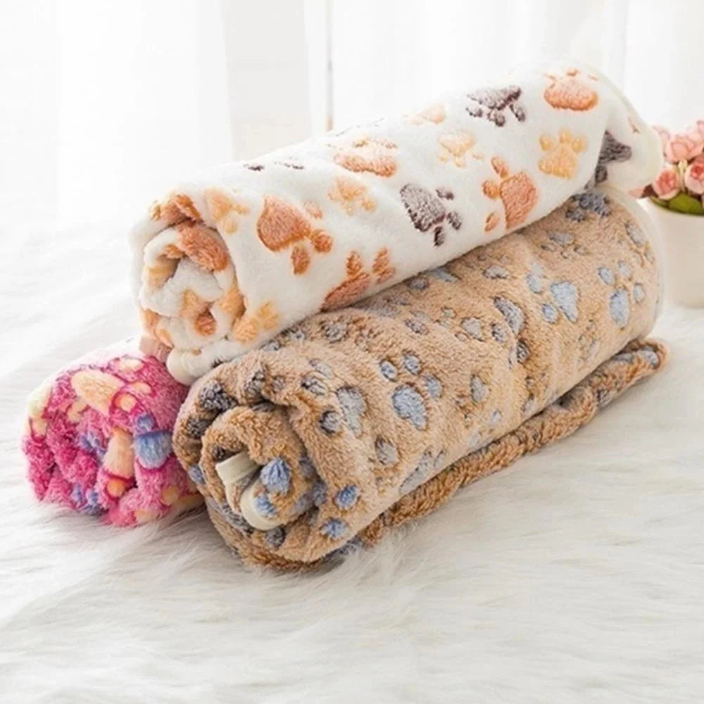 Soft & Fluffy Cartoon Pet Blanket - Warm, Comfortable, and High Quality - Dog Store Online